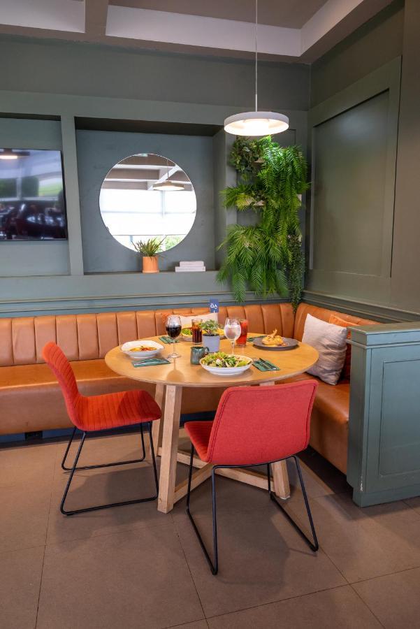 Ibis Hotel 3*